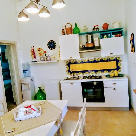 Casale Conte Dell'anna * 切萨雷奥港